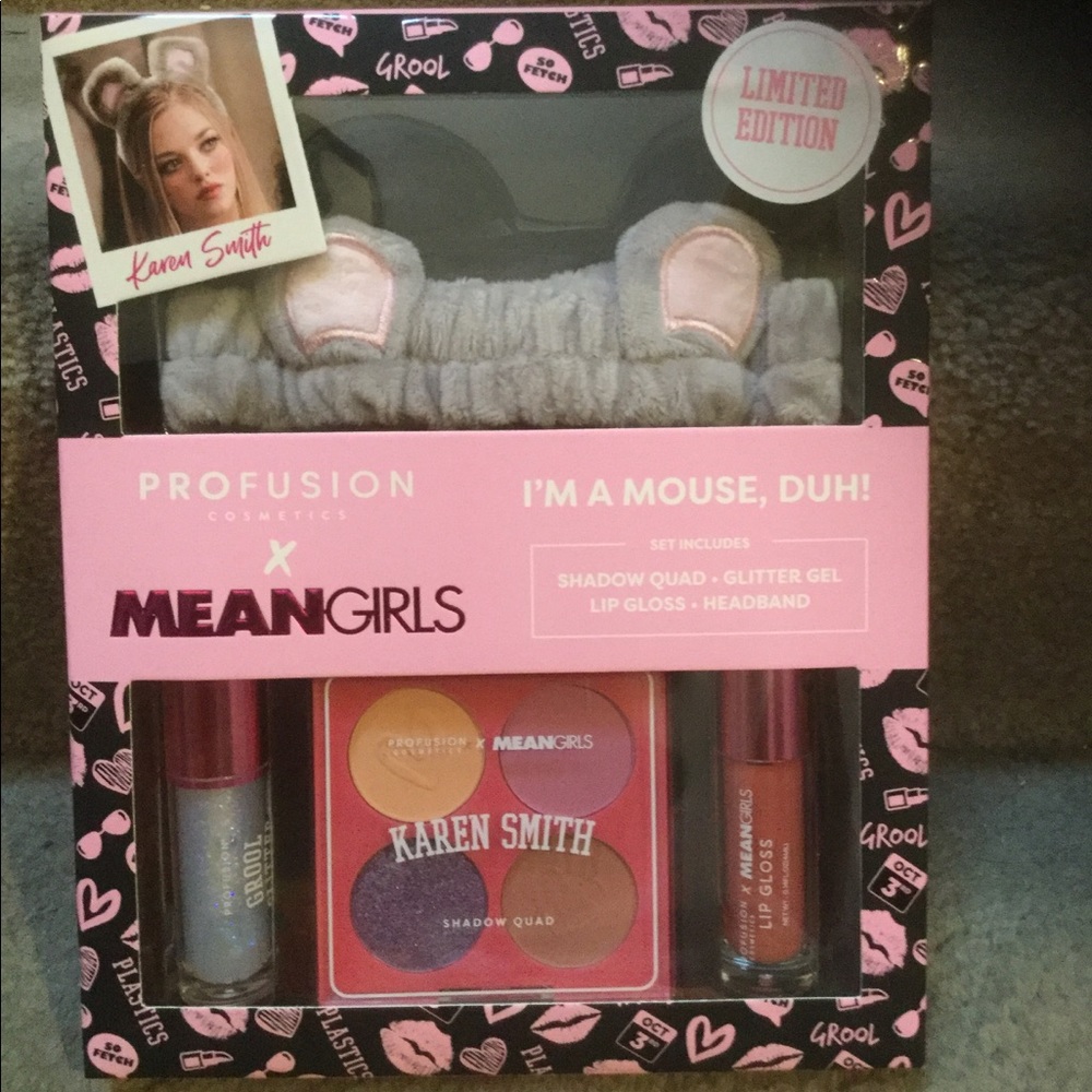 New Mean Girls makeup set